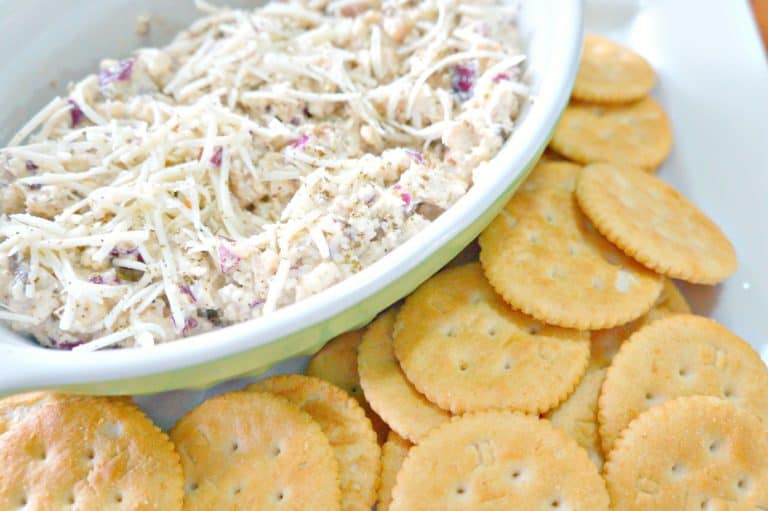 Basil Pesto Chicken Salad Dip