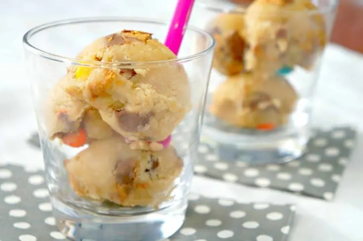 Edible Cookie Dough with Peanut Butter Cups