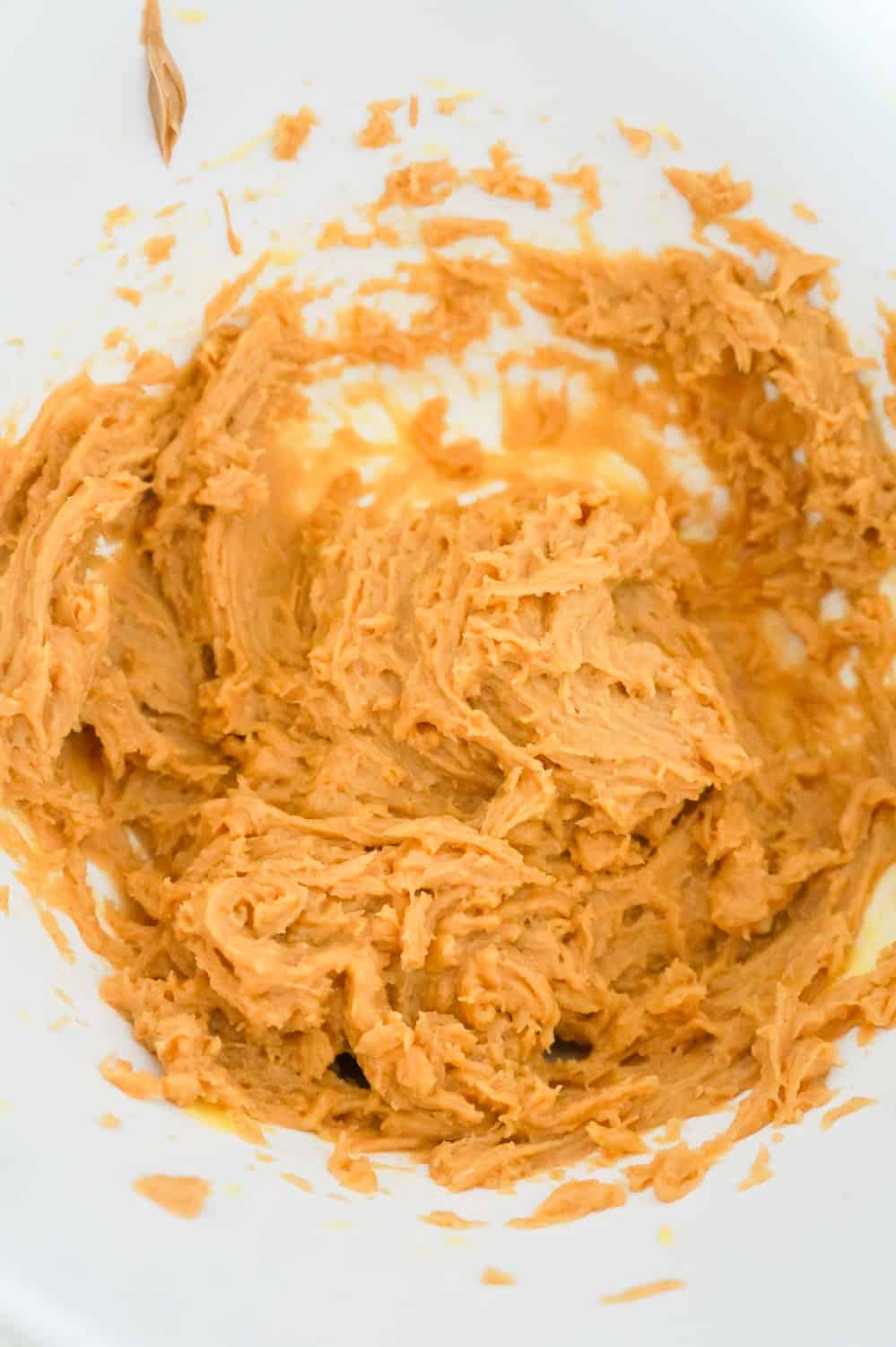 peanut butter mixture in a mixing bowl