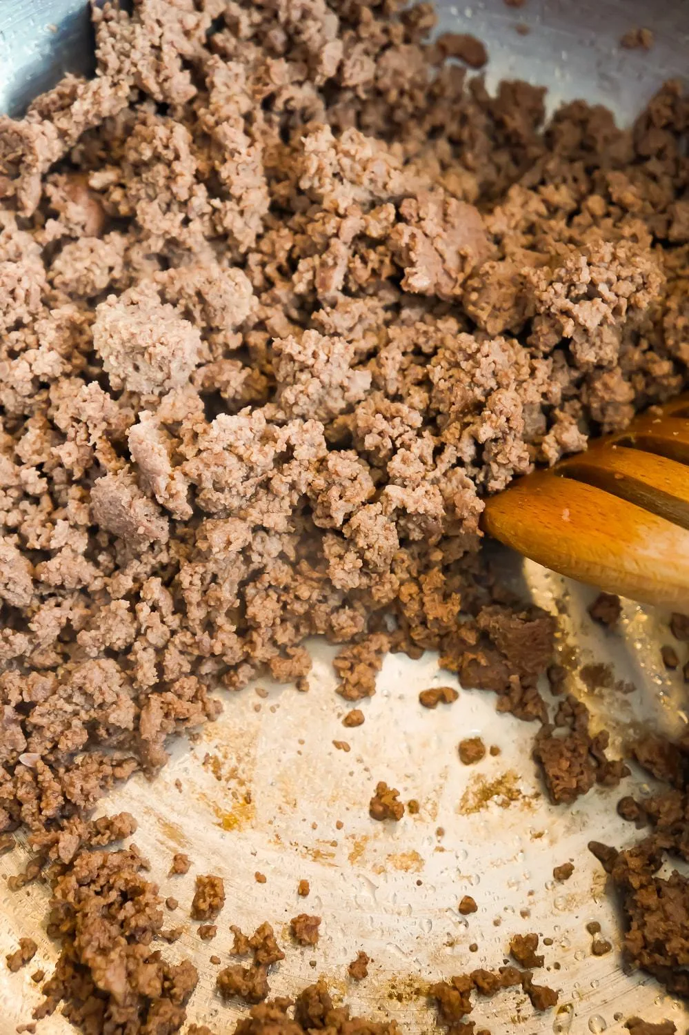 cooked ground beef in a pot