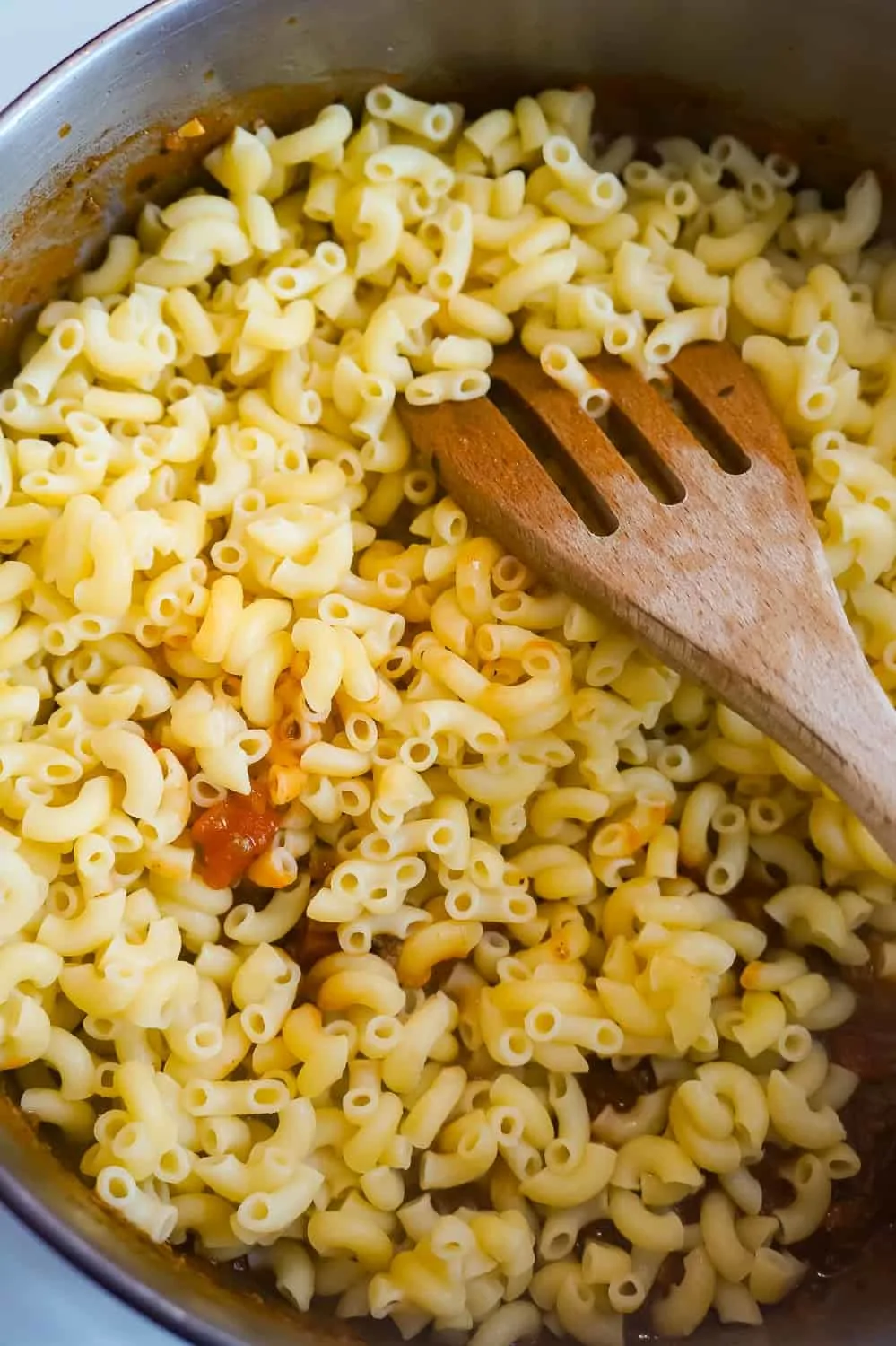 cooked macaroni in a pot