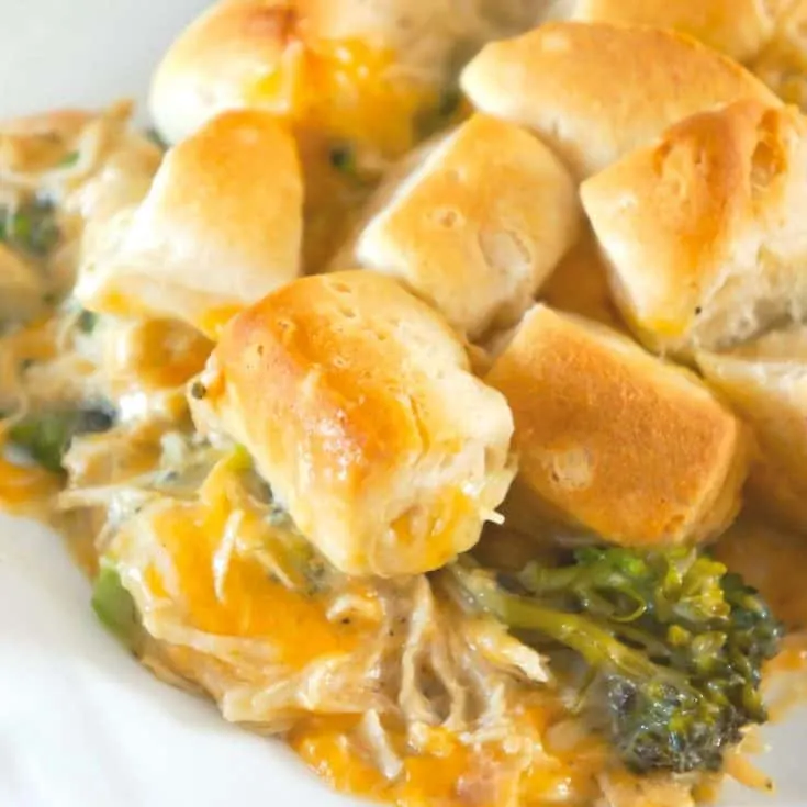 Chicken Casserole with Broccoli and Biscuits is an easy chicken dinner recipe using shredded chicken and Pillsbury biscuits. These creamy chicken casserole is loaded with broccoli and cheddar cheese.