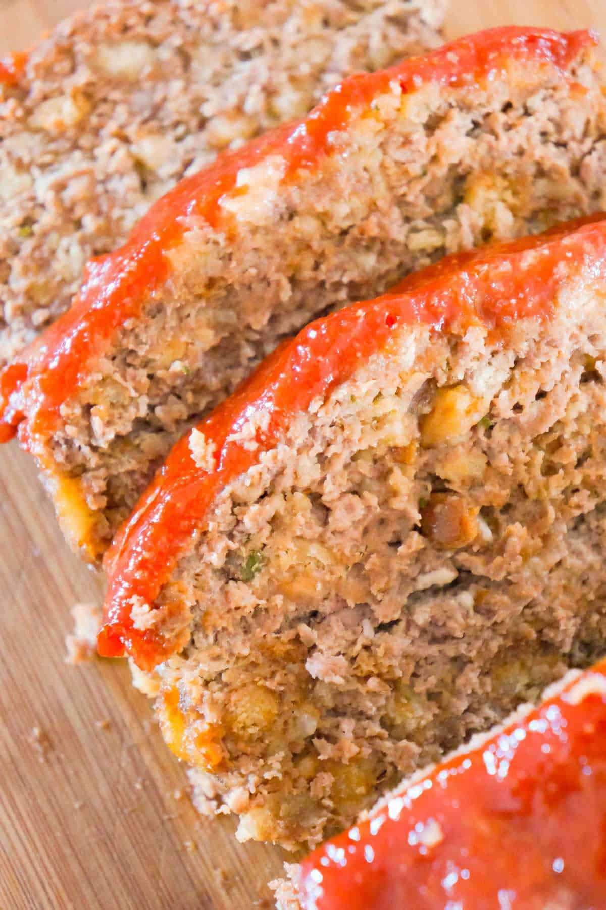 Meatloaf with Stuffing is a tasty 2 pound ground beef meatloaf made with Stove Top stuffing mix.