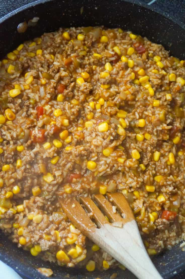 One Pot Mexican Ground Beef and Rice - THIS IS NOT DIET FOOD