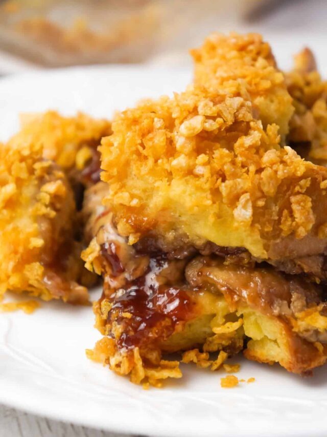 How to Make Peanut Butter and Jelly French Toast Casserole