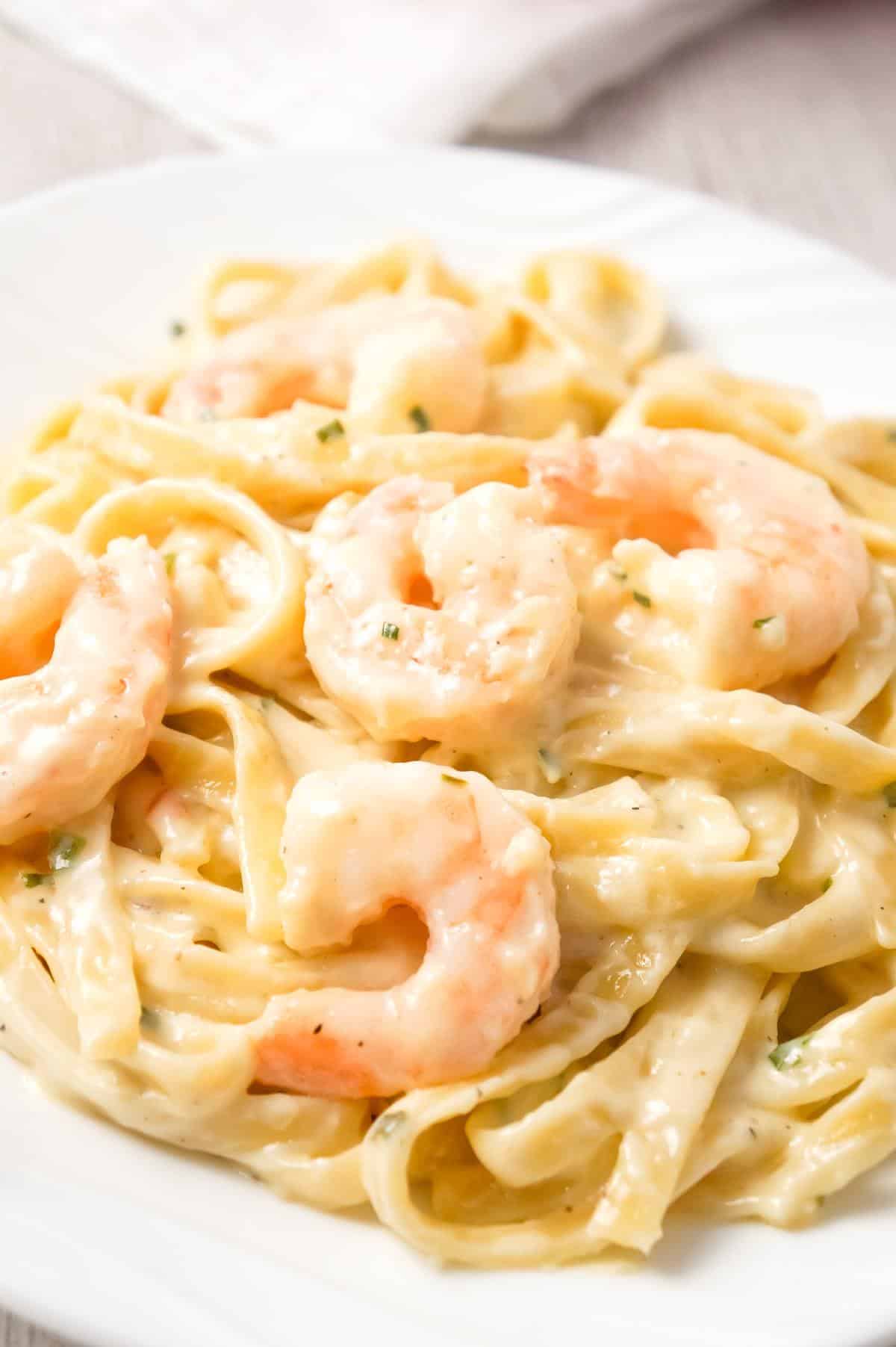 Fettuccine Alfredo with Shrimp - This is Not Diet Food