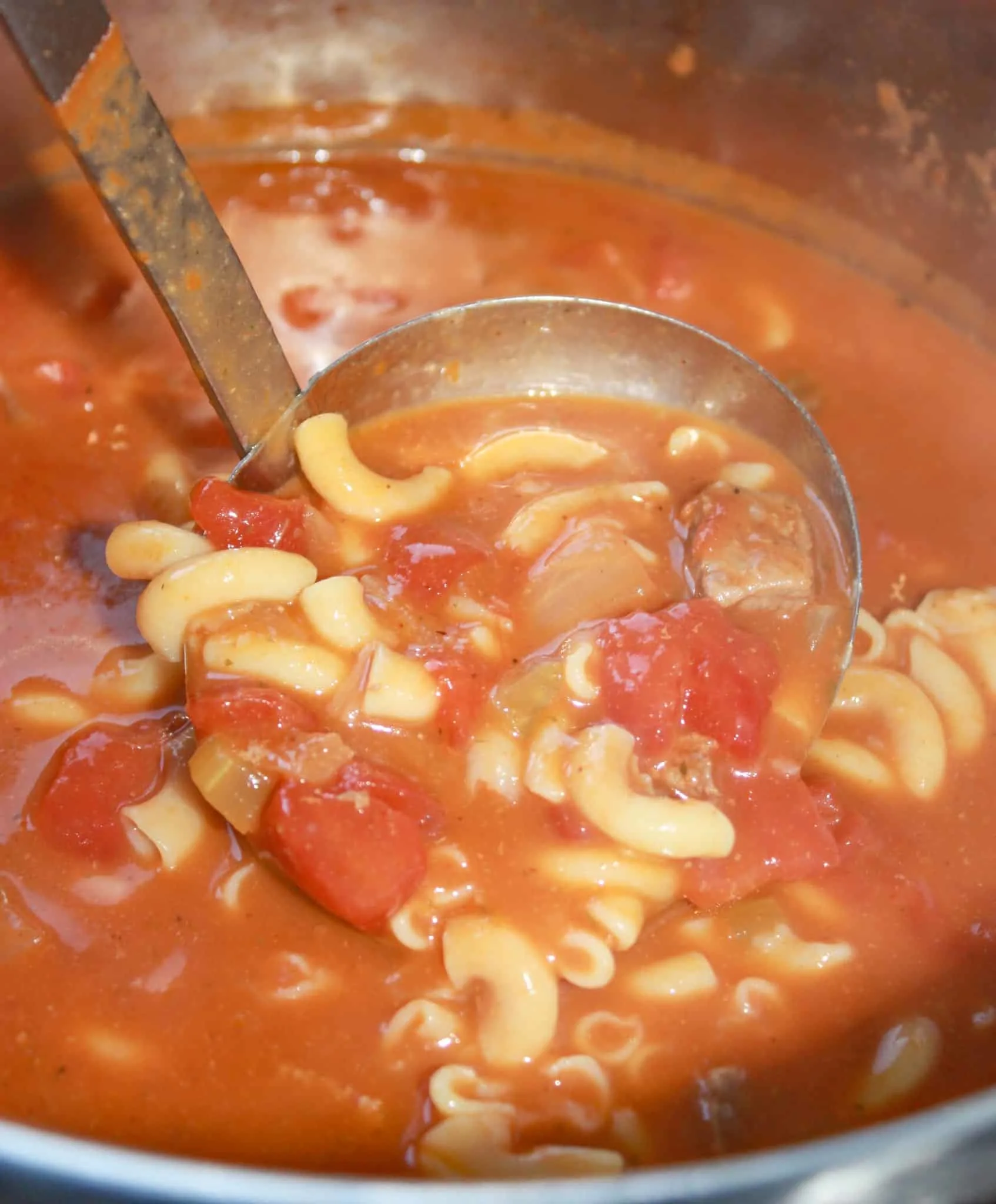 Instant Pot Tomato Beef Soup