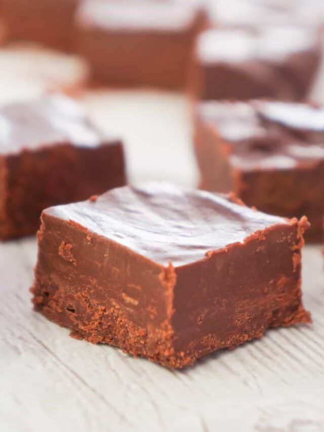 How to Make Easy Chocolate Fudge THIS IS NOT DIET FOOD