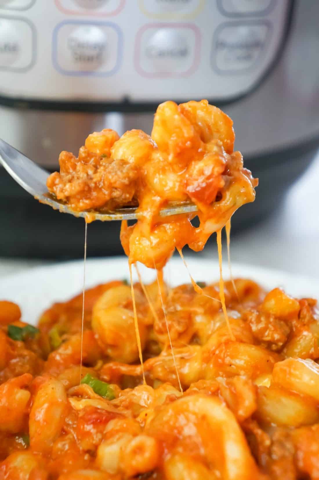 Instant Pot Cheesy Ground Beef and Noodles THIS IS NOT DIET FOOD