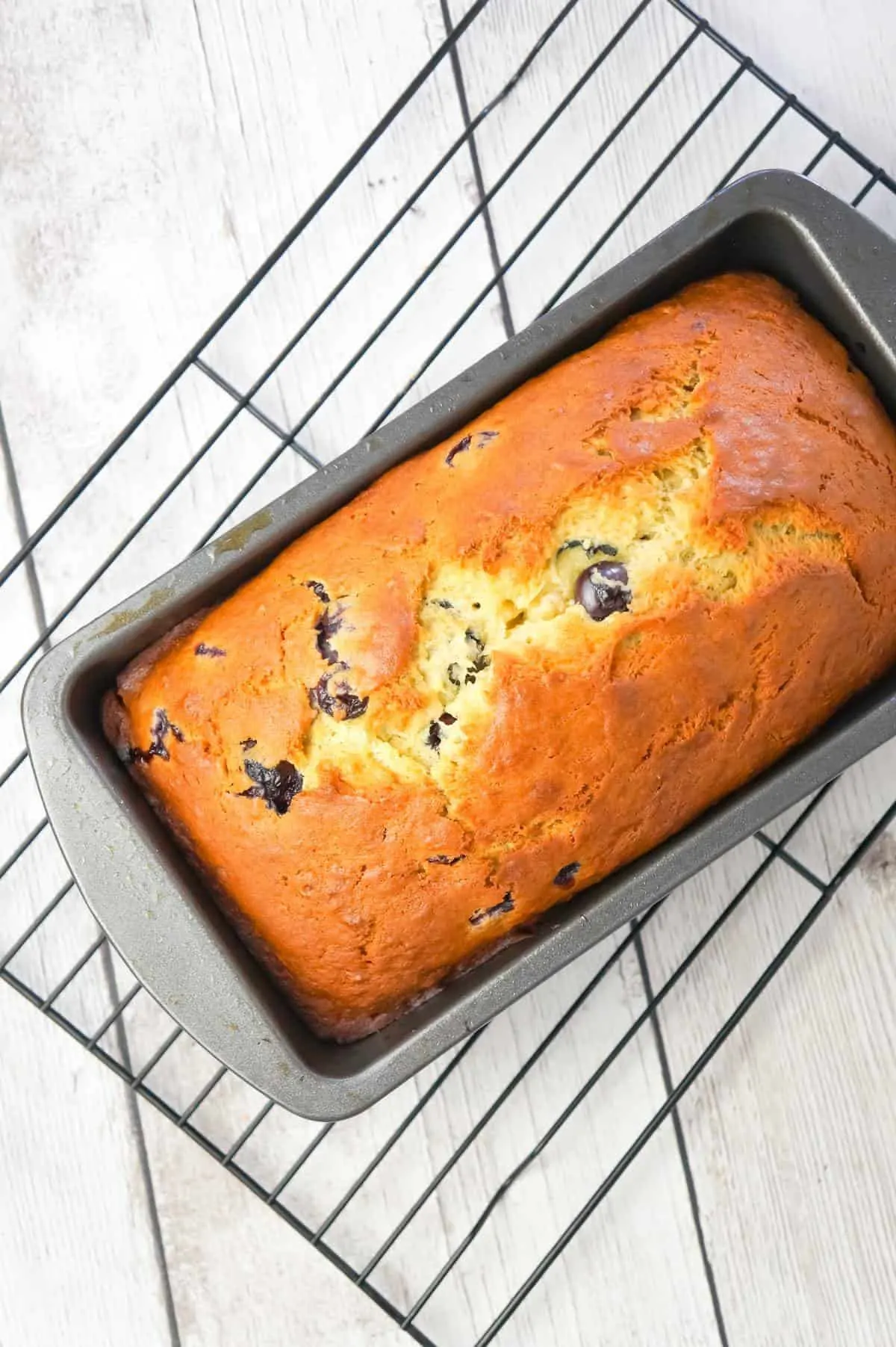 Blueberry Banana Bread is a tasty treat made with ripe bananas and loaded with fresh blueberries.