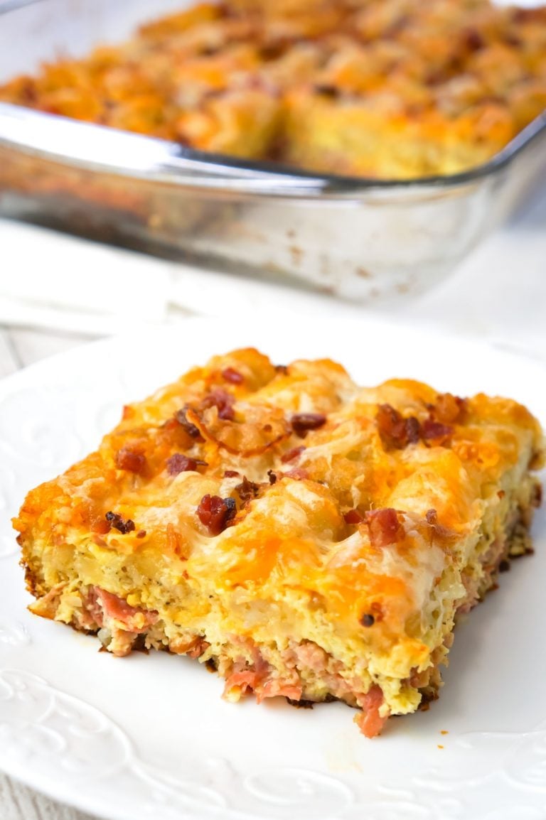 Tater Tot Breakfast Casserole THIS IS NOT DIET FOOD