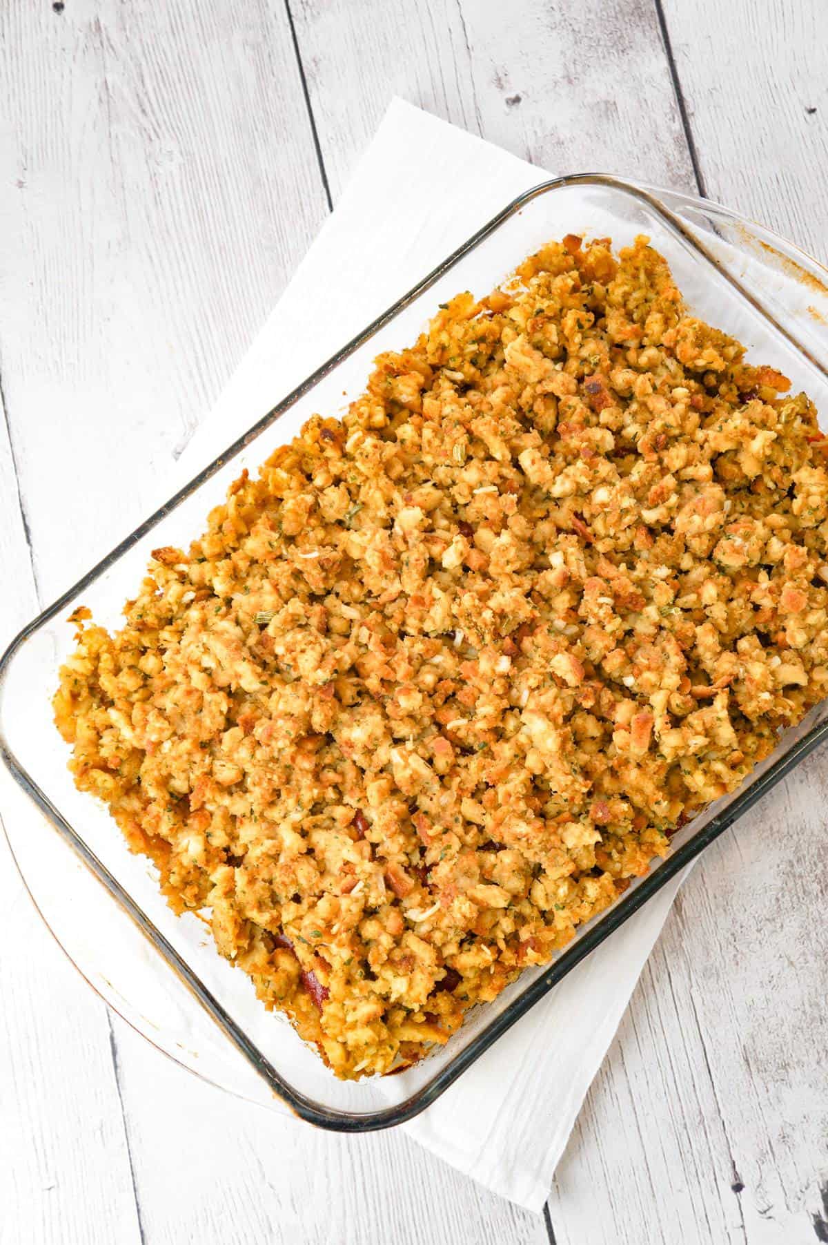 Meatloaf and Stuffing Casserole is an easy ground beef dinner recipe with a meatloaf base topped with stove top stuffing.