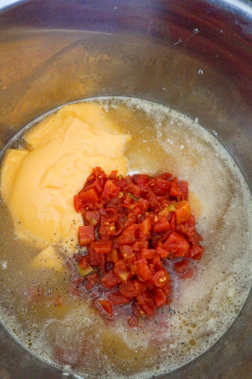 Cheesy Chicken And Rice Instant Pot Recipe - Instant Pot Cheesy Chicken ...