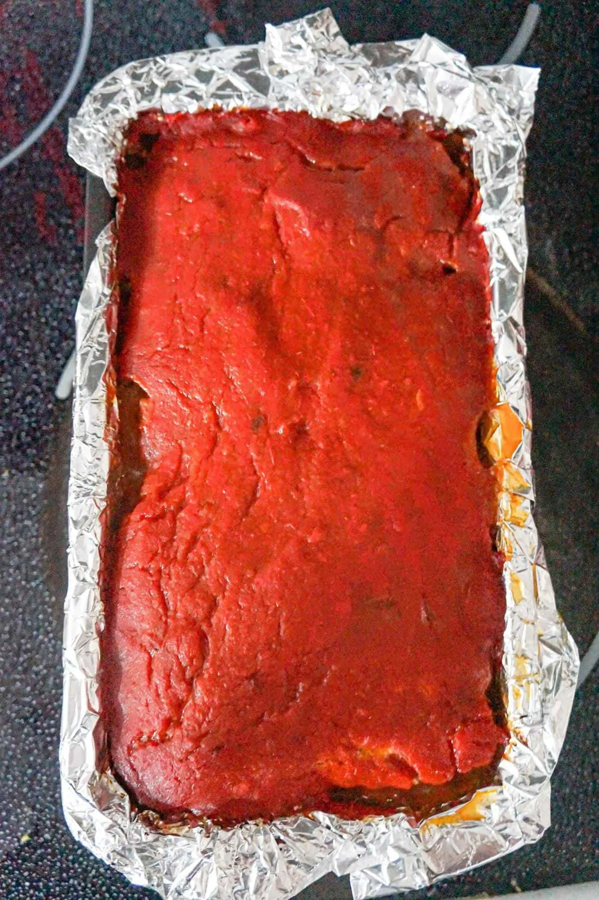 marinara sauce on top of meatloaf after baking