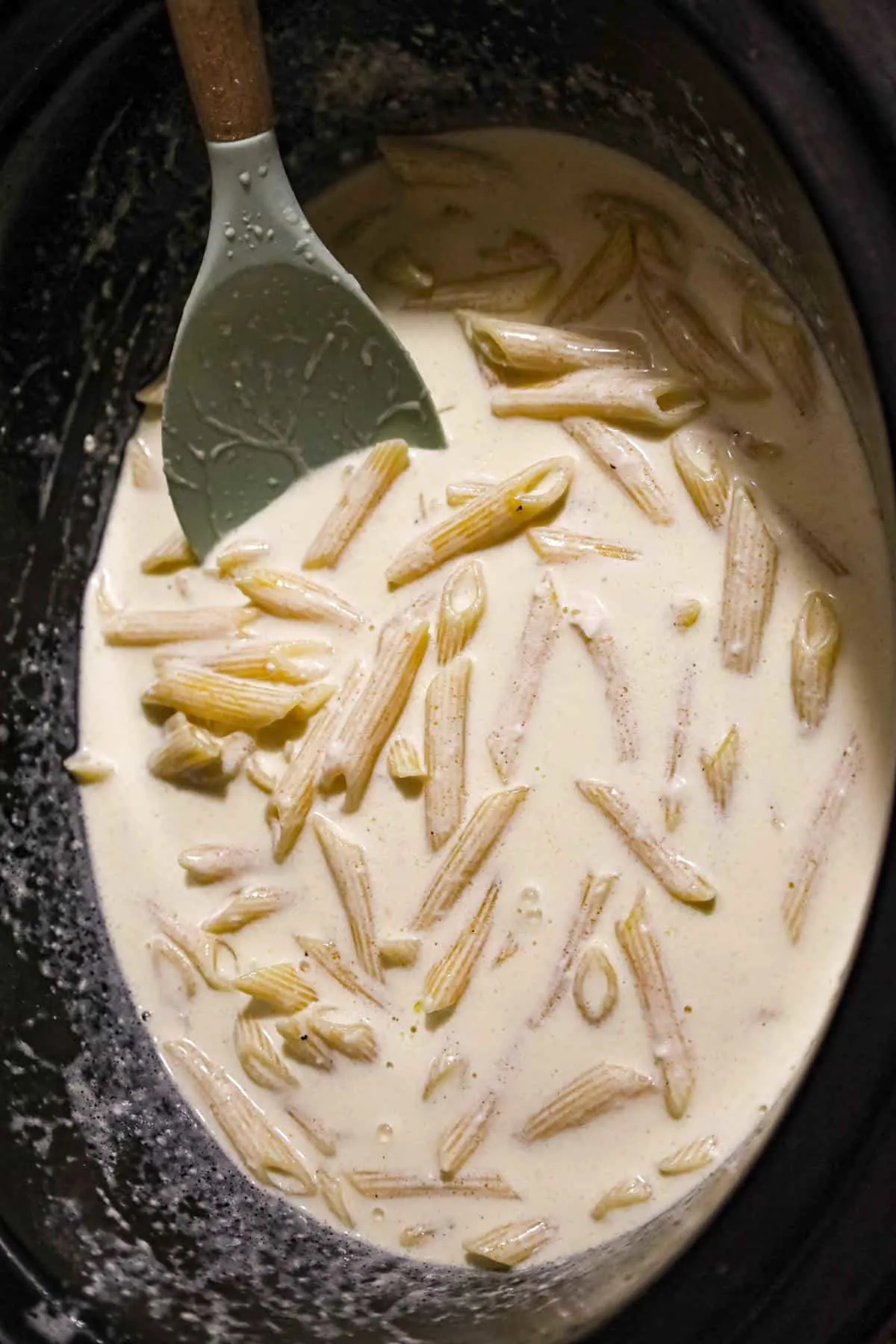 penne alfredo in a crock pot after cooking
