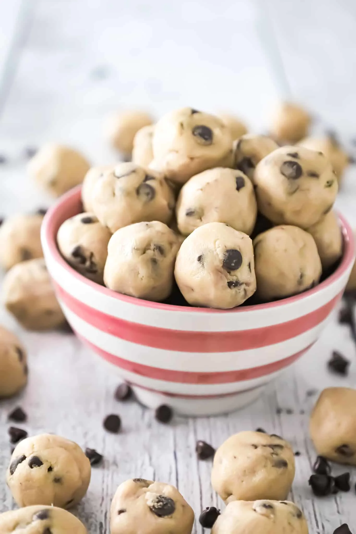 Cookie Dough Bites are delicious no bake treats loaded with mini chocolate chips.