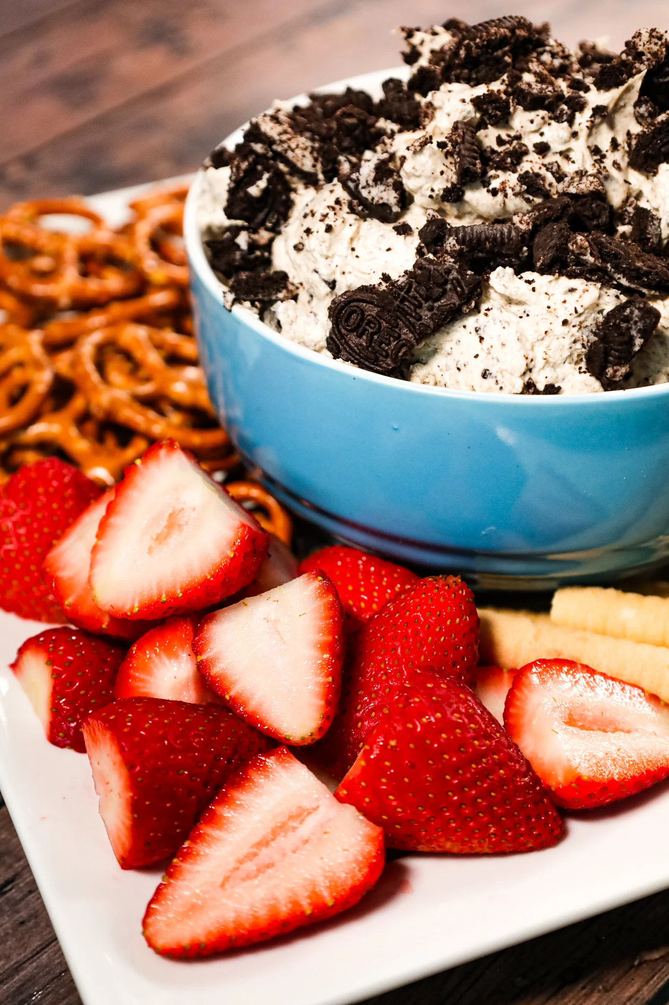 Oreo Dip is an easy no bake dessert recipe made with cream cheese, Cool Whip, powdered sugar and loaded with crumbled Oreo cookies.