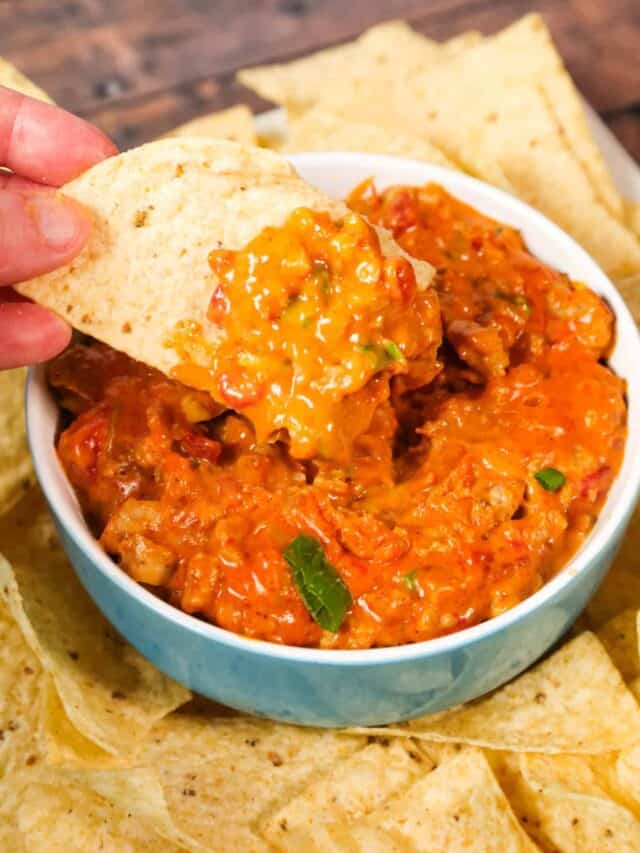 How to Make Rotel Dip THIS IS NOT DIET FOOD