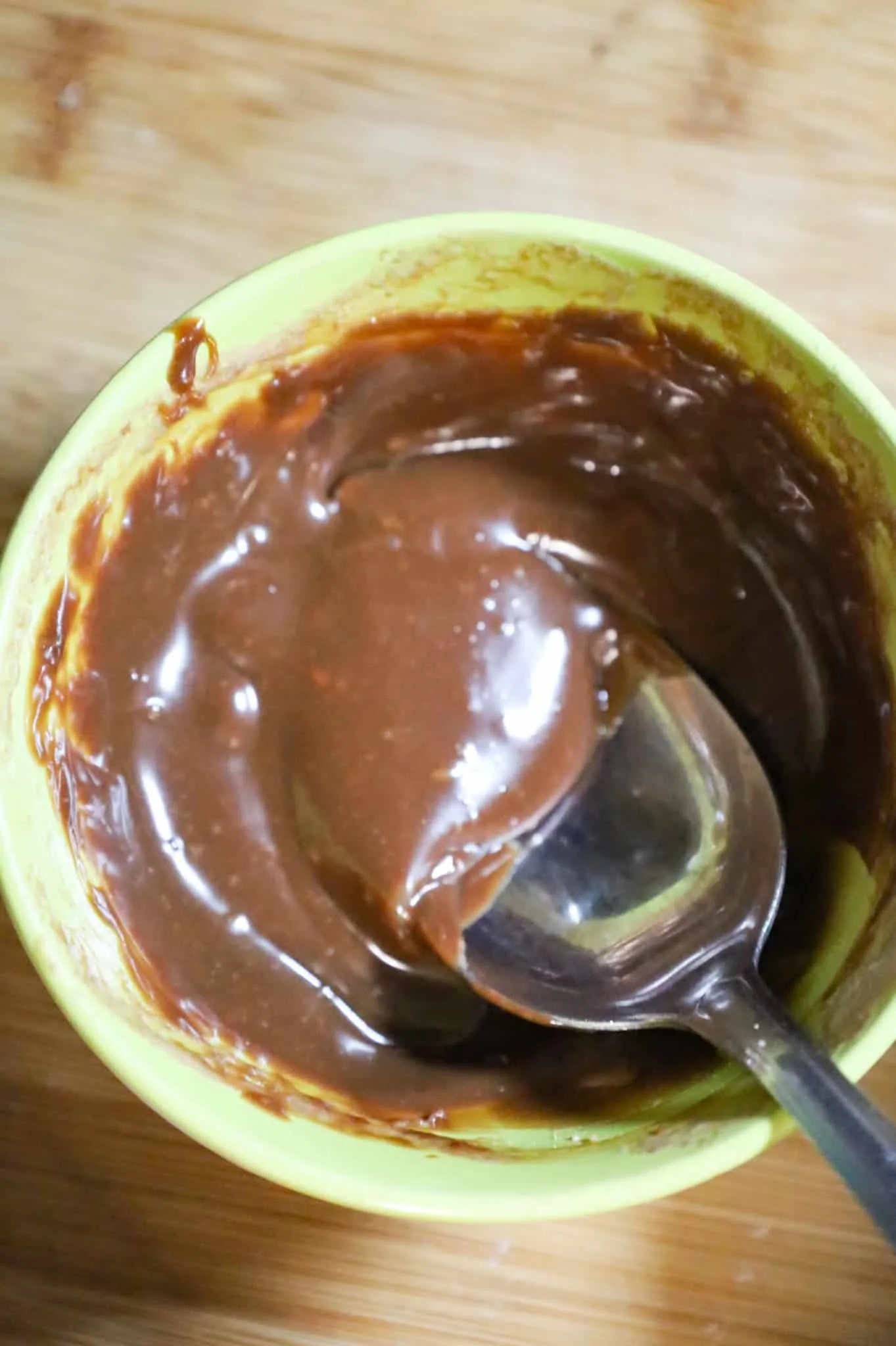 melted chocolate in a small bowl