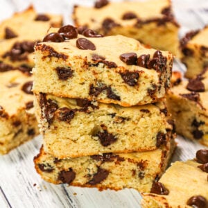 Banana Chocolate Chip Bars are an easy dessert recipe made with ripe bananas and loaded with semi sweet chocolate chips.