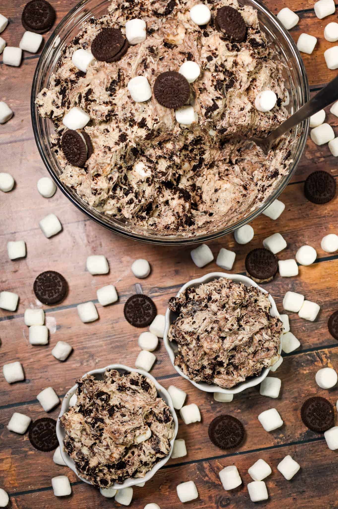 Oreo Fluff is an easy no bake dessert recipe made with cream cheese, instant vanilla pudding and Cool Whip and loaded with mini marshmallows and crumbled Oreo Cookies!