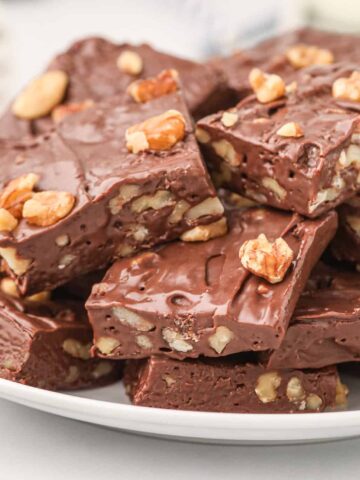 4 Ingredient Fudge is a simple and delicious condensed milk chocolate walnut fudge recipe.