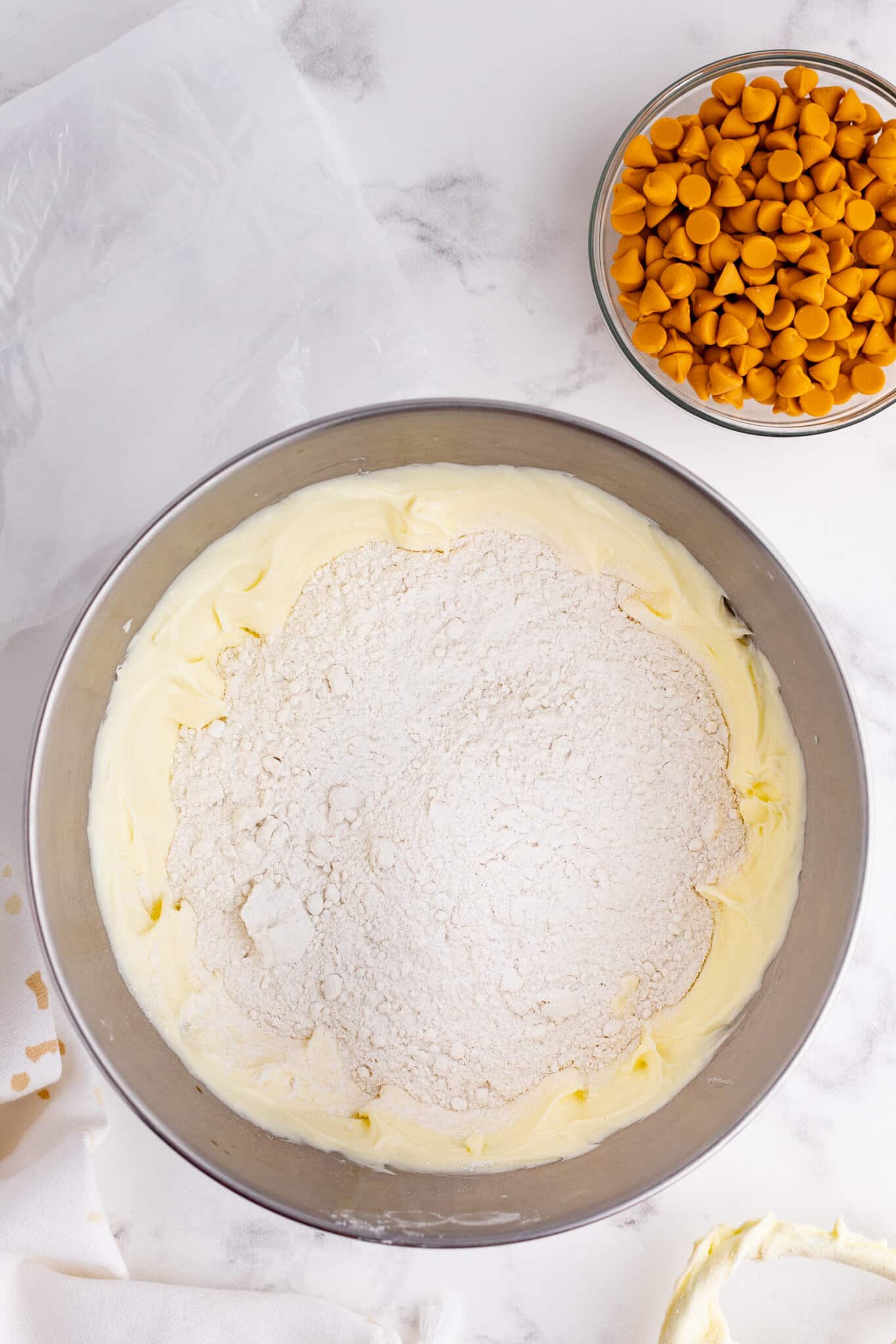 add butter pecan cake mix to the bowl