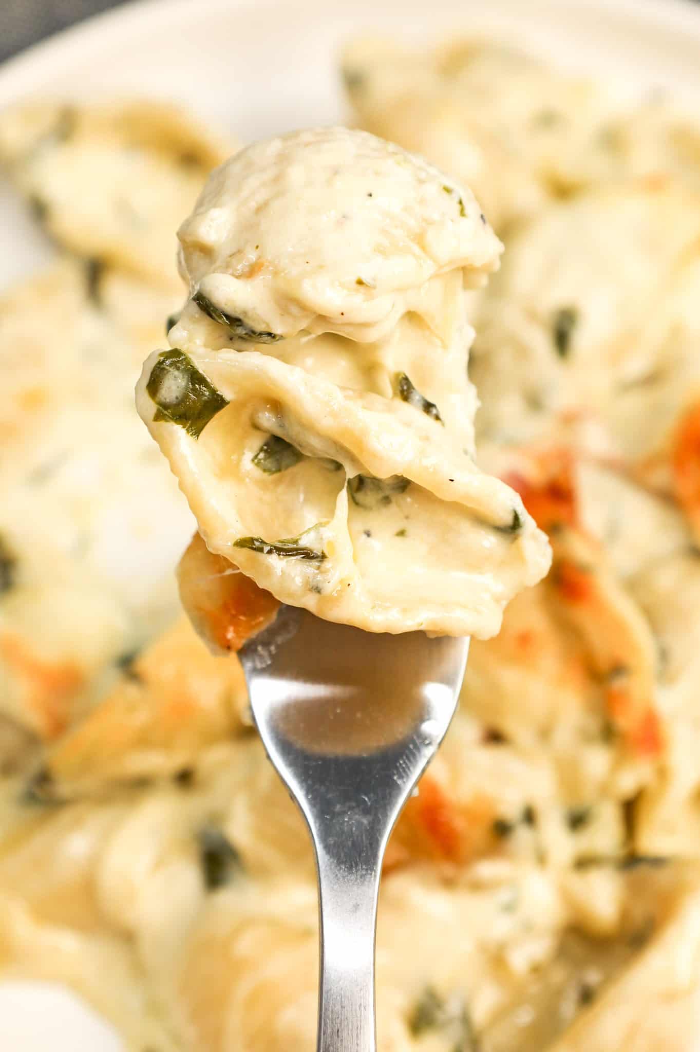 Spinach Artichoke Pasta Bake is a creamy baked pasta recipe loaded with cream cheese, chopped artichoke hearts, chopped spinach, parmesan and mozzarella.