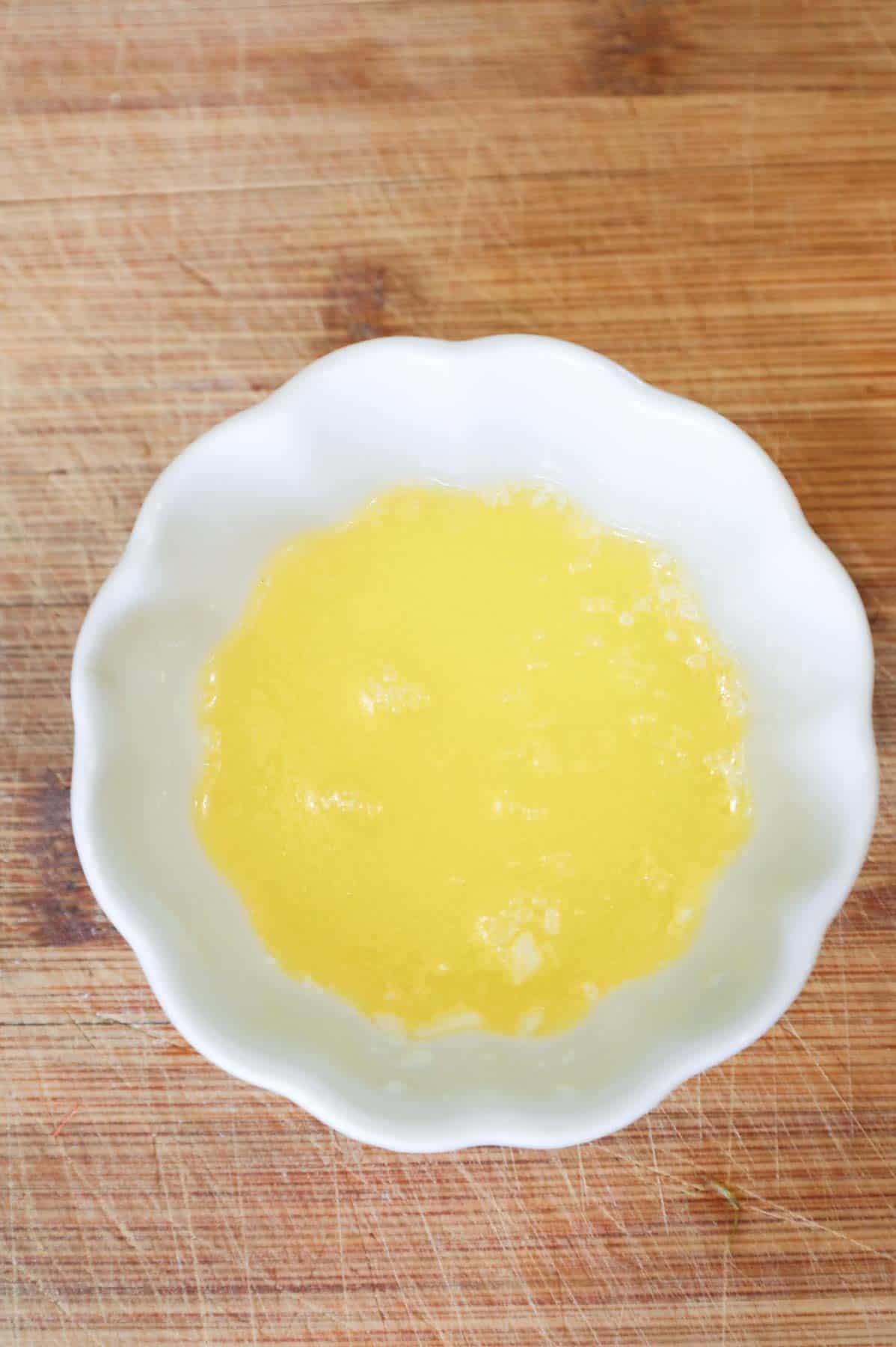 melted butter in abowl