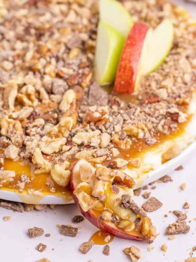 How to Make Cream Cheese Caramel Apple Dip