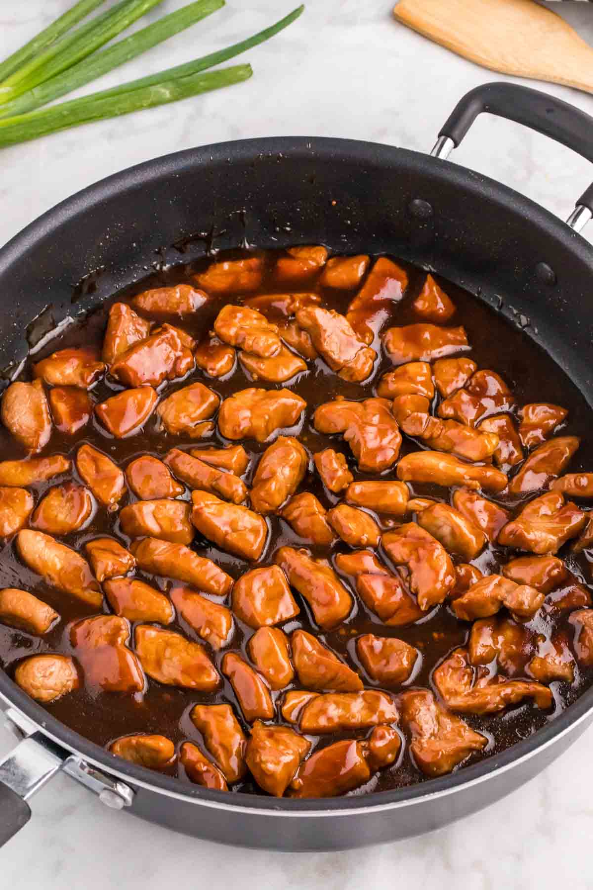 Mongolian Pork is a flavourful pork dish made with bite sized pieces of pork tenderloin cooked in a sweet and savoury sauce made with soy sauce, brown sugar, hoisin sauce, garlic and ginger.