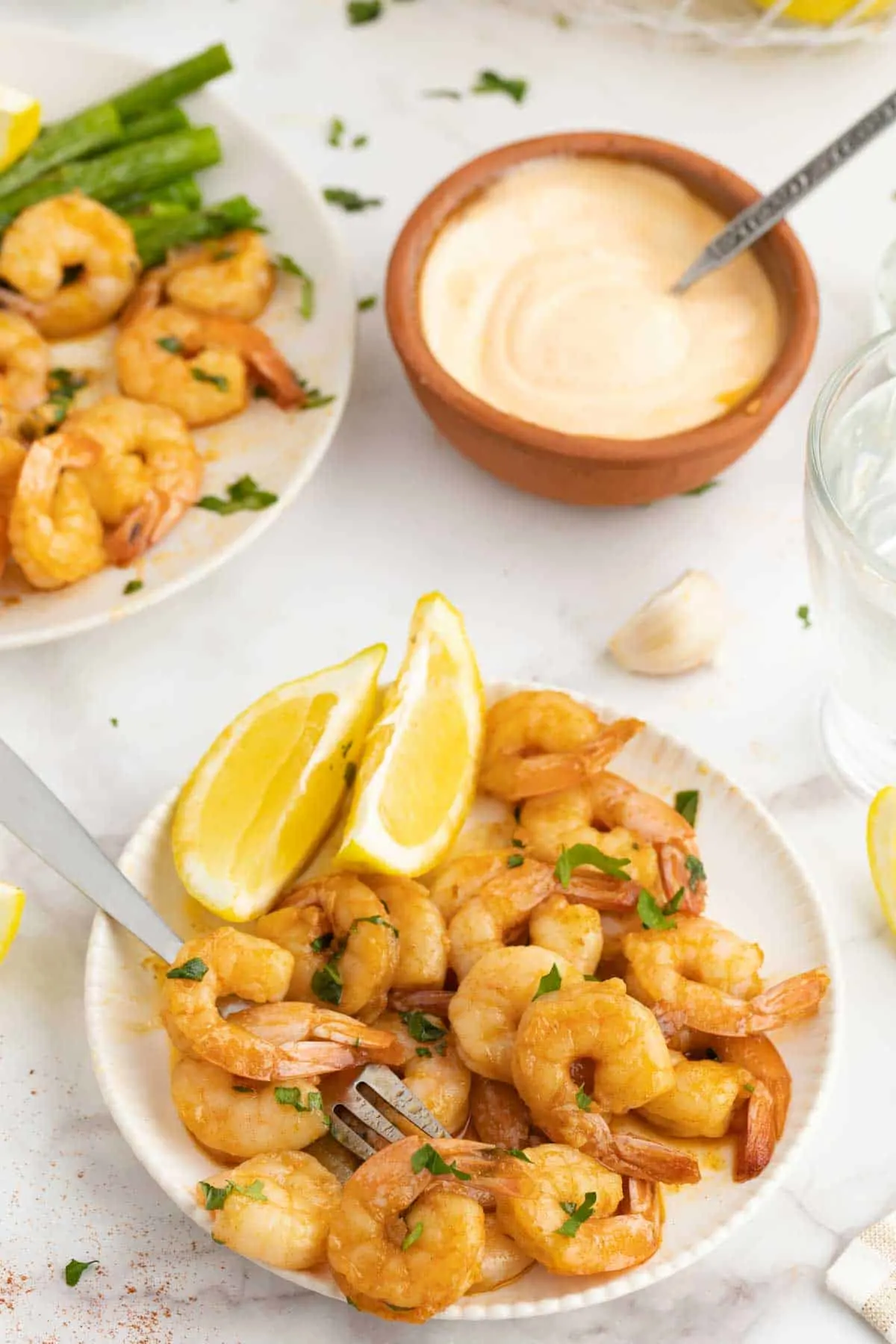 Baked Shrimp are tasty shrimp seasoned with garlic, lemon, paprika, soy sauce and honey.