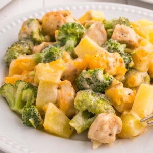 Chicken Broccoli Potato Casserole is a hearty dish loaded with chicken breast chunks, cubed potatoes and broccoli florets all in a creamy sauce and baked with cheese on top.