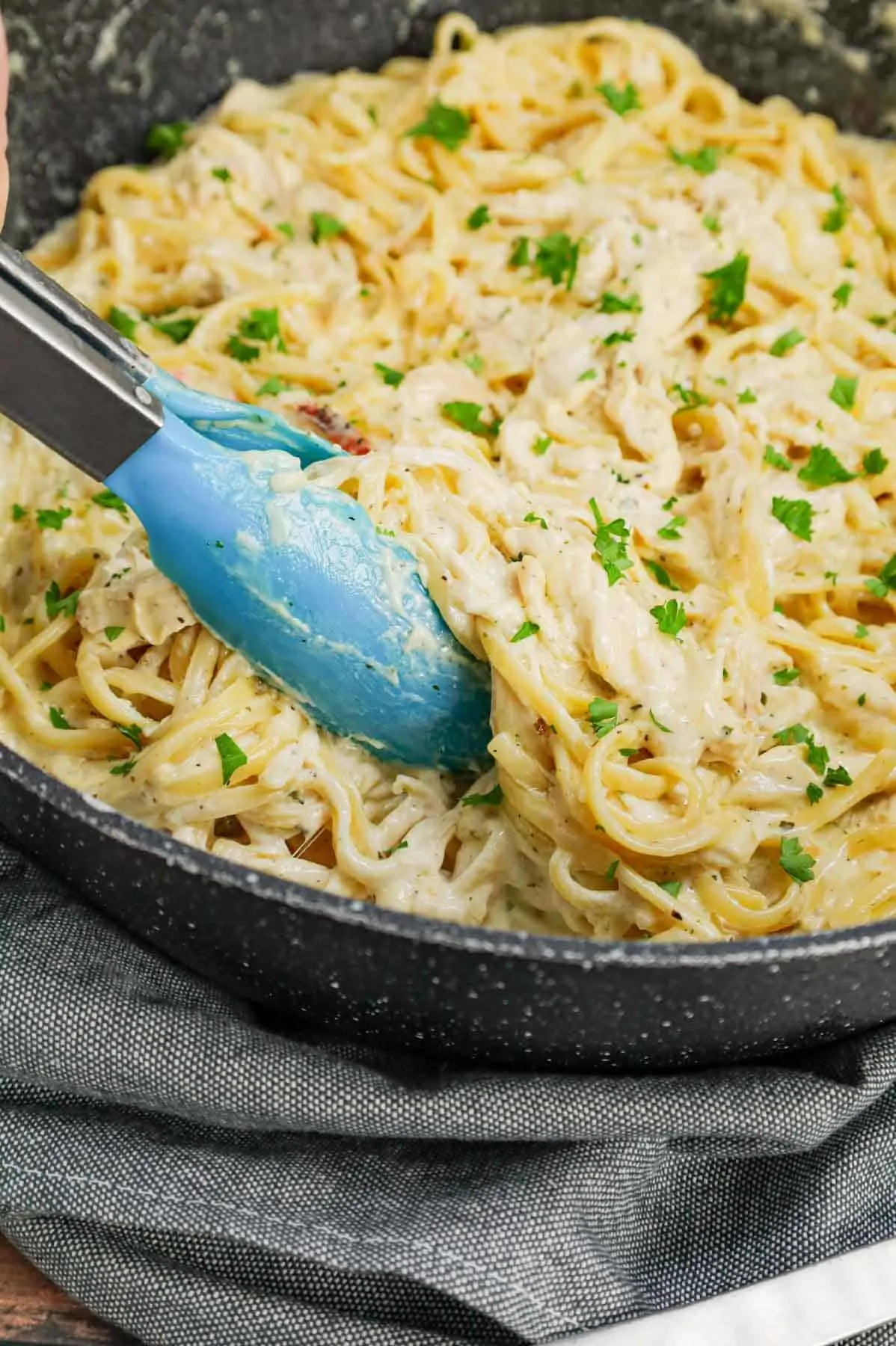 Chicken Alfredo Linguine THIS IS NOT DIET FOOD