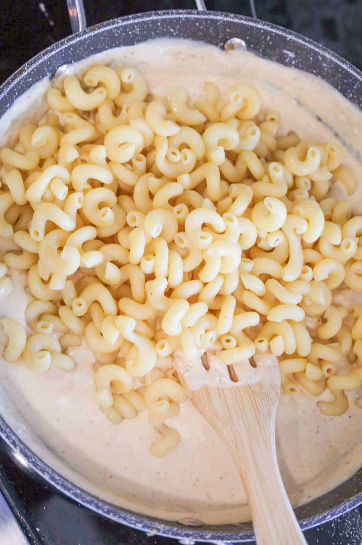 Pimento Mac and Cheese - THIS IS NOT DIET FOOD