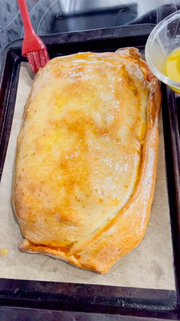baked lasagna stuffed pizza dough