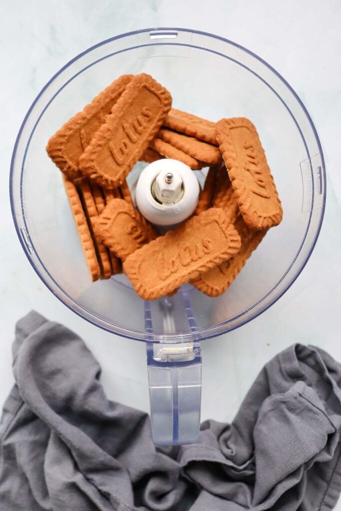 biscoff cookies in a food processor