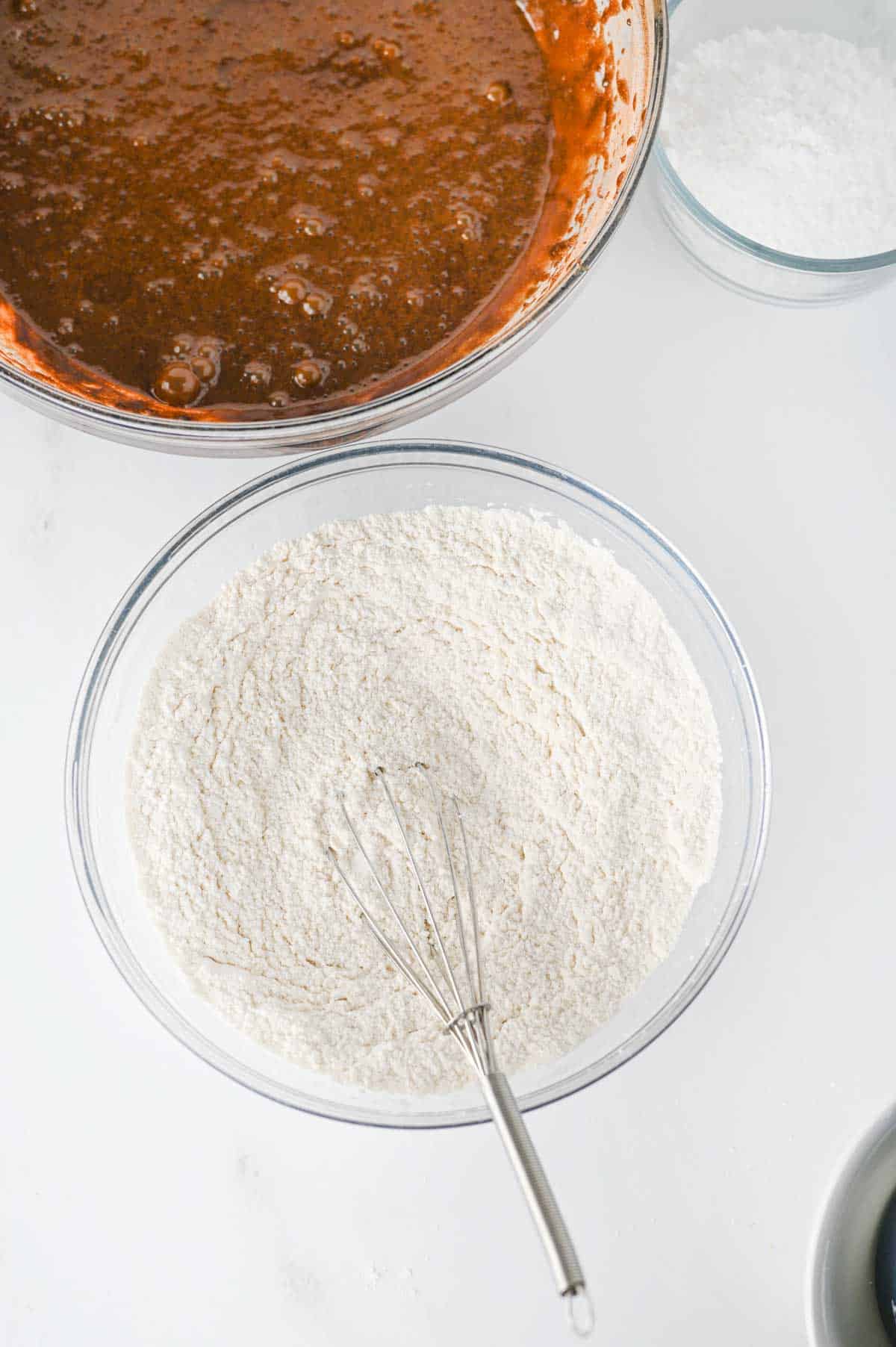 dry ingredients for cookies in a mixing bowl