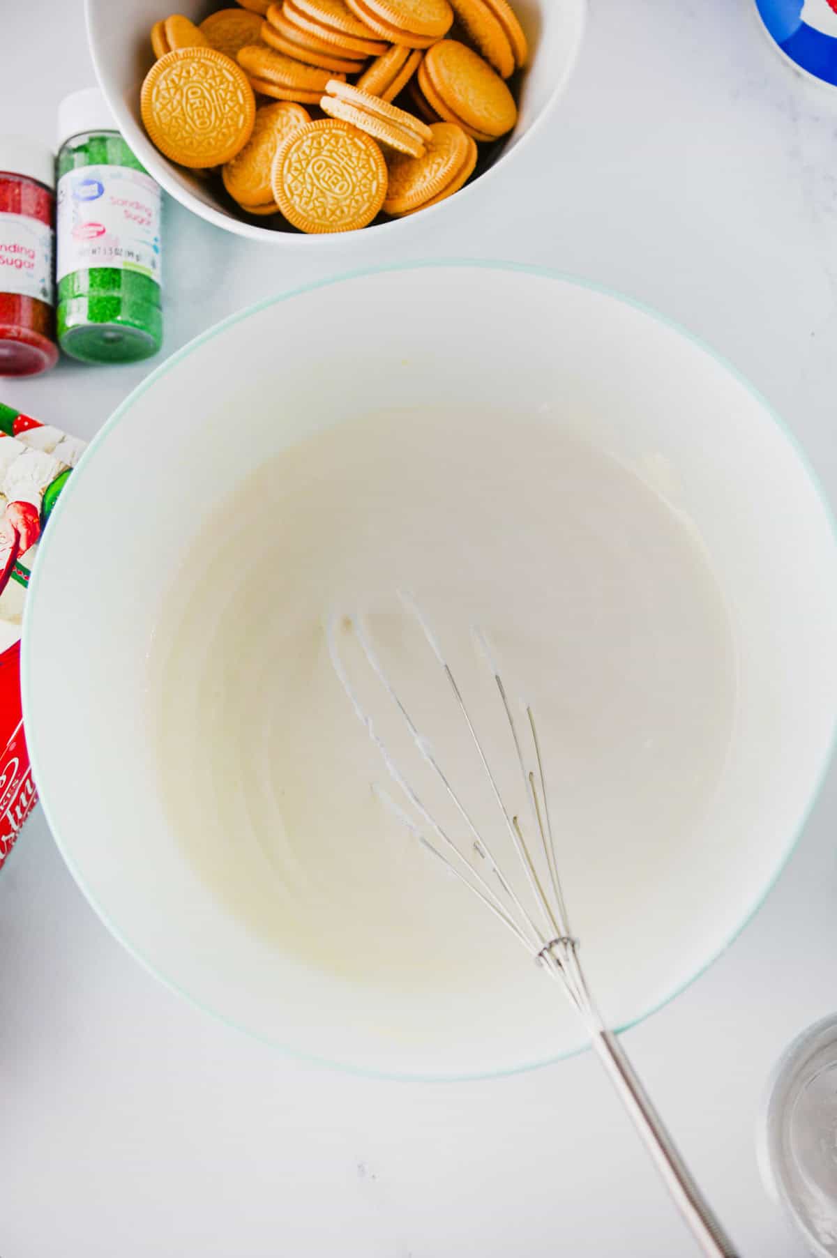 cool whip and vanilla pudding mixture in mixing bowl