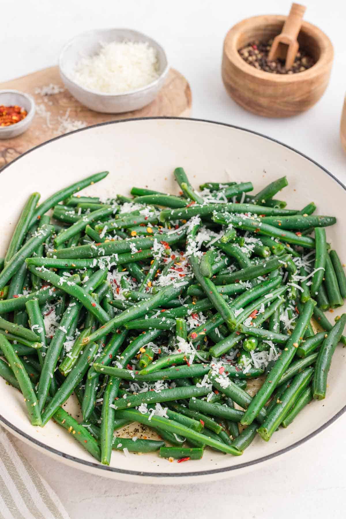 italian green beans in a skillet