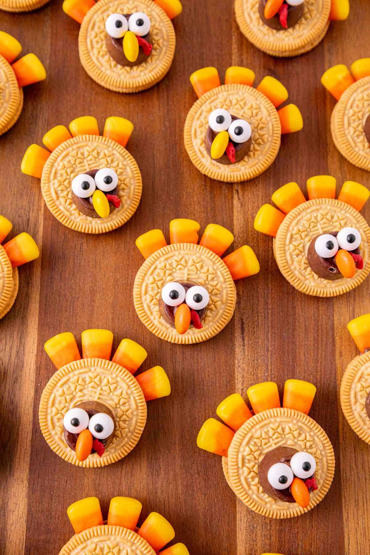 decorated turkey cookies for thanksgiving