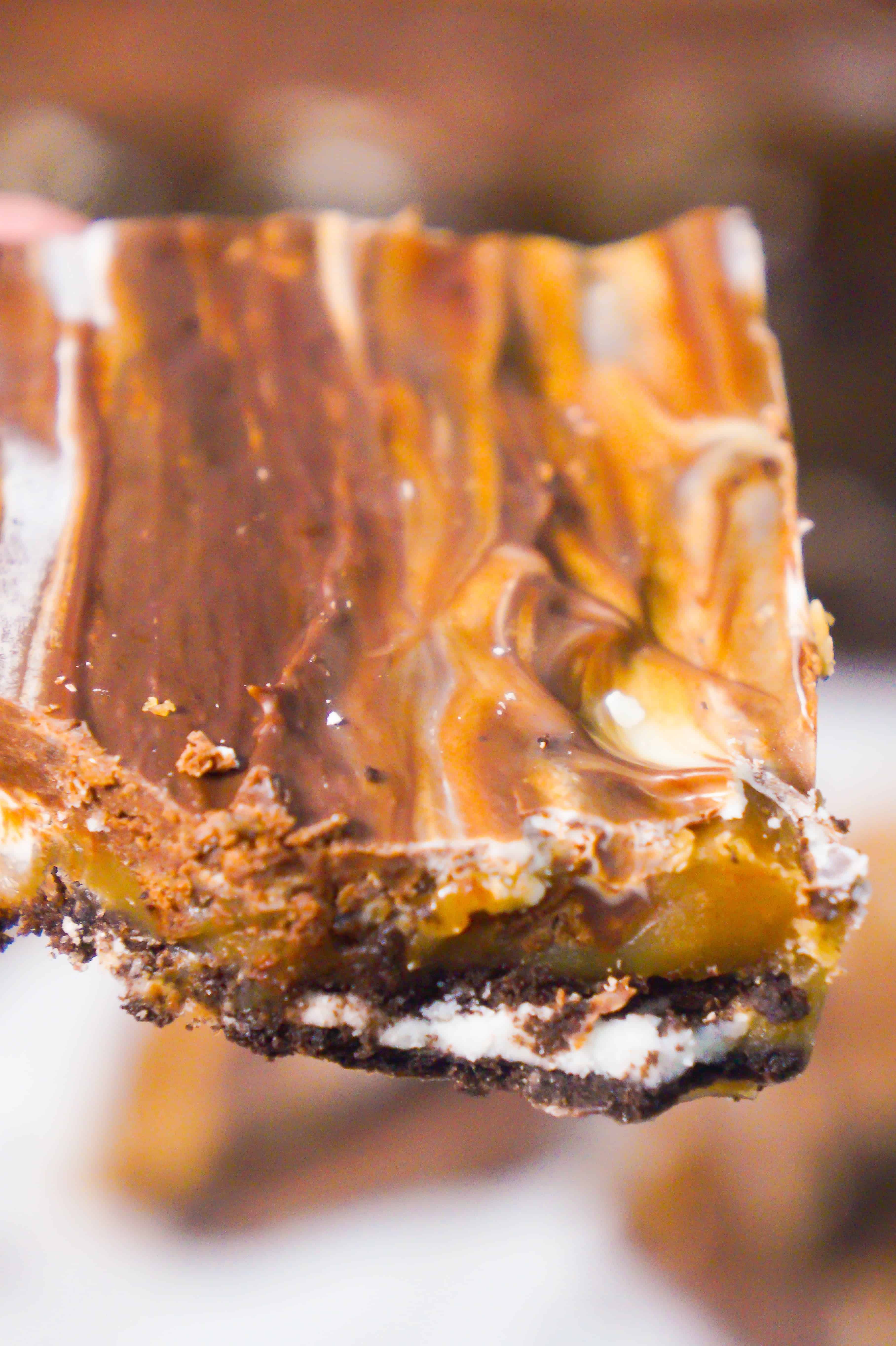 Chocolate Caramel Oreo Bars are an easy Christmas dessert recipe perfect for holiday parties.