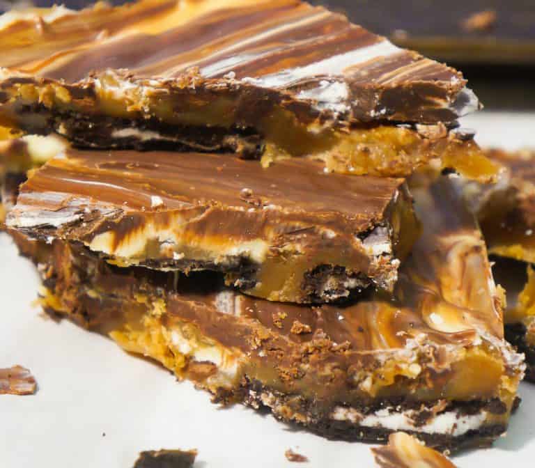 Chocolate Caramel Oreo Bars