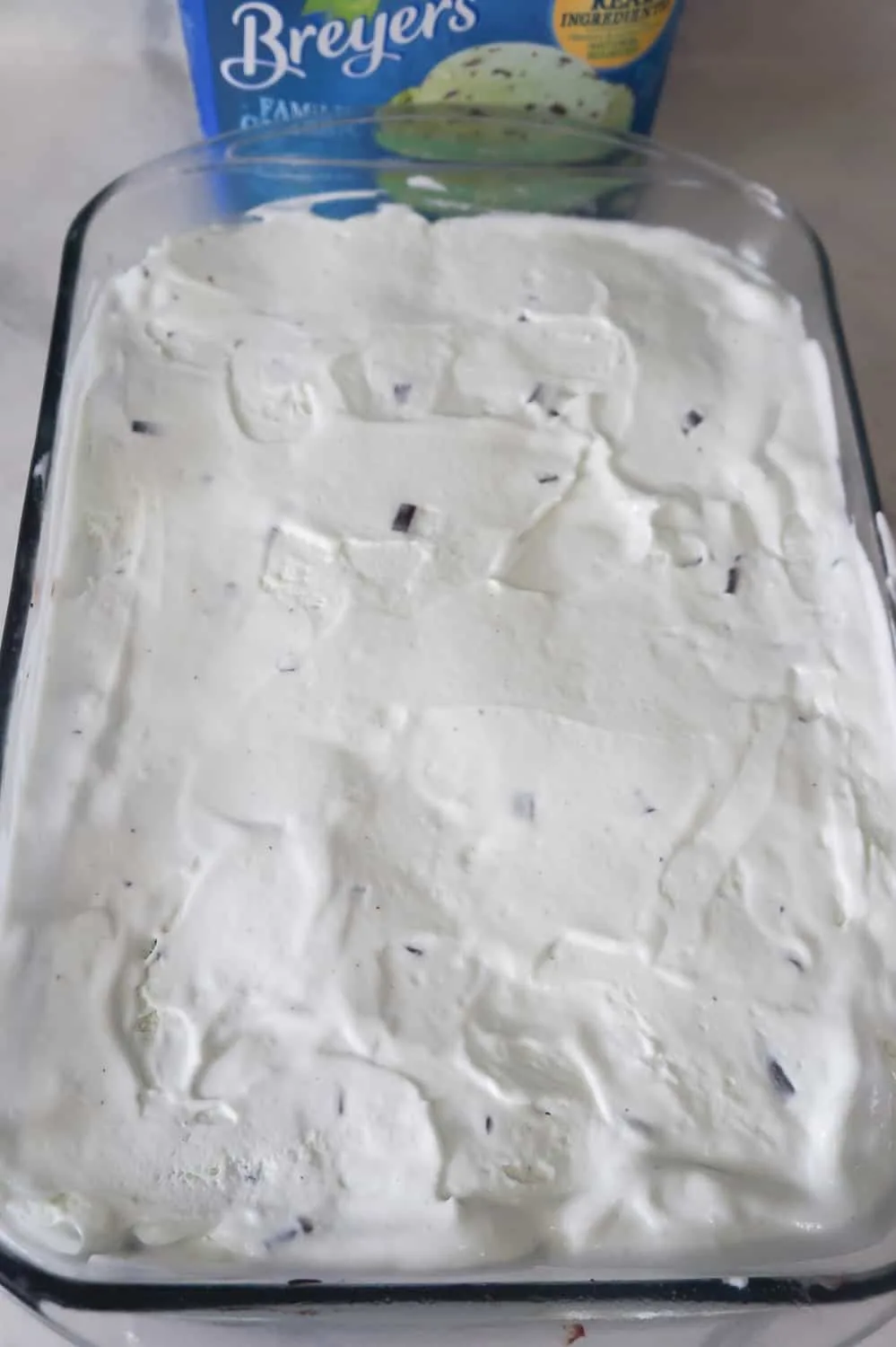 mint ice cream cake assembly