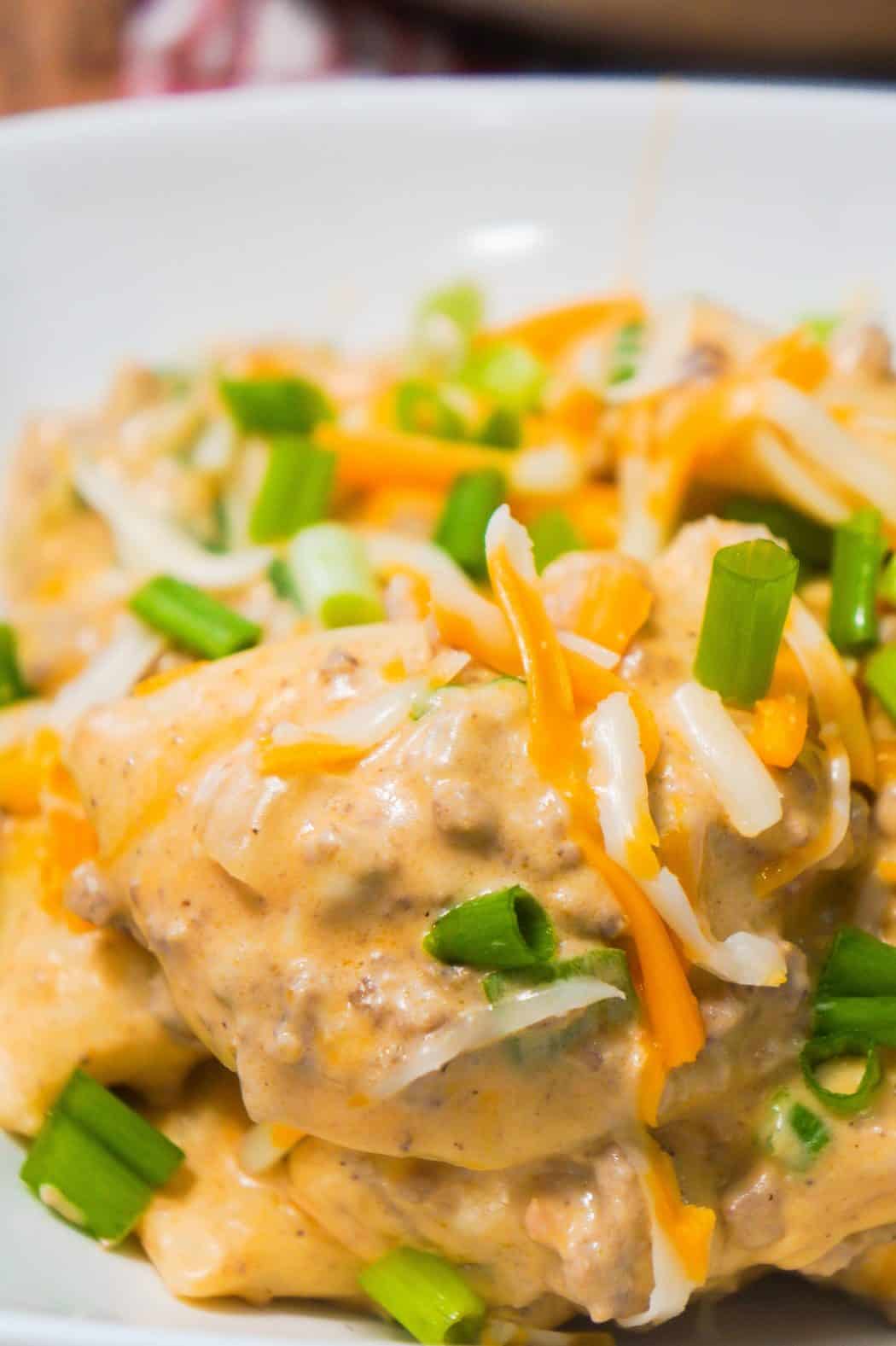 Cheeseburger Casserole with Pillsbury Biscuits THIS IS NOT DIET FOOD