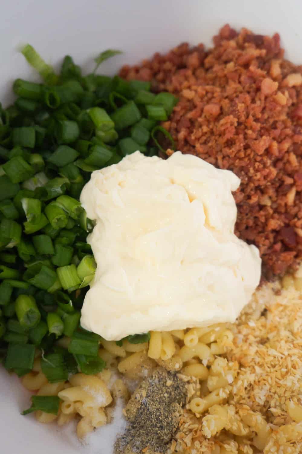 ingredients for bacon pasta salad before mixing