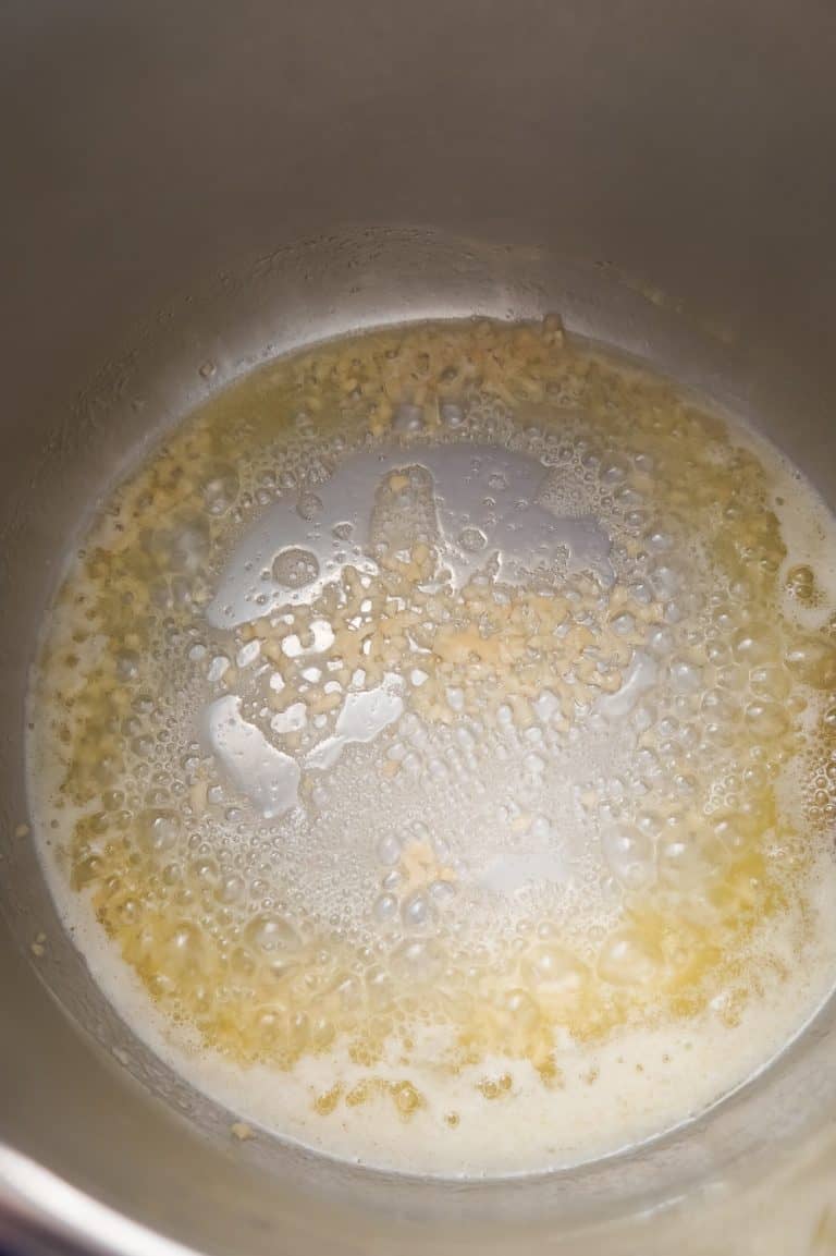 Instant Pot Bacon & Chicken Fettuccine Alfredo THIS IS NOT DIET FOOD