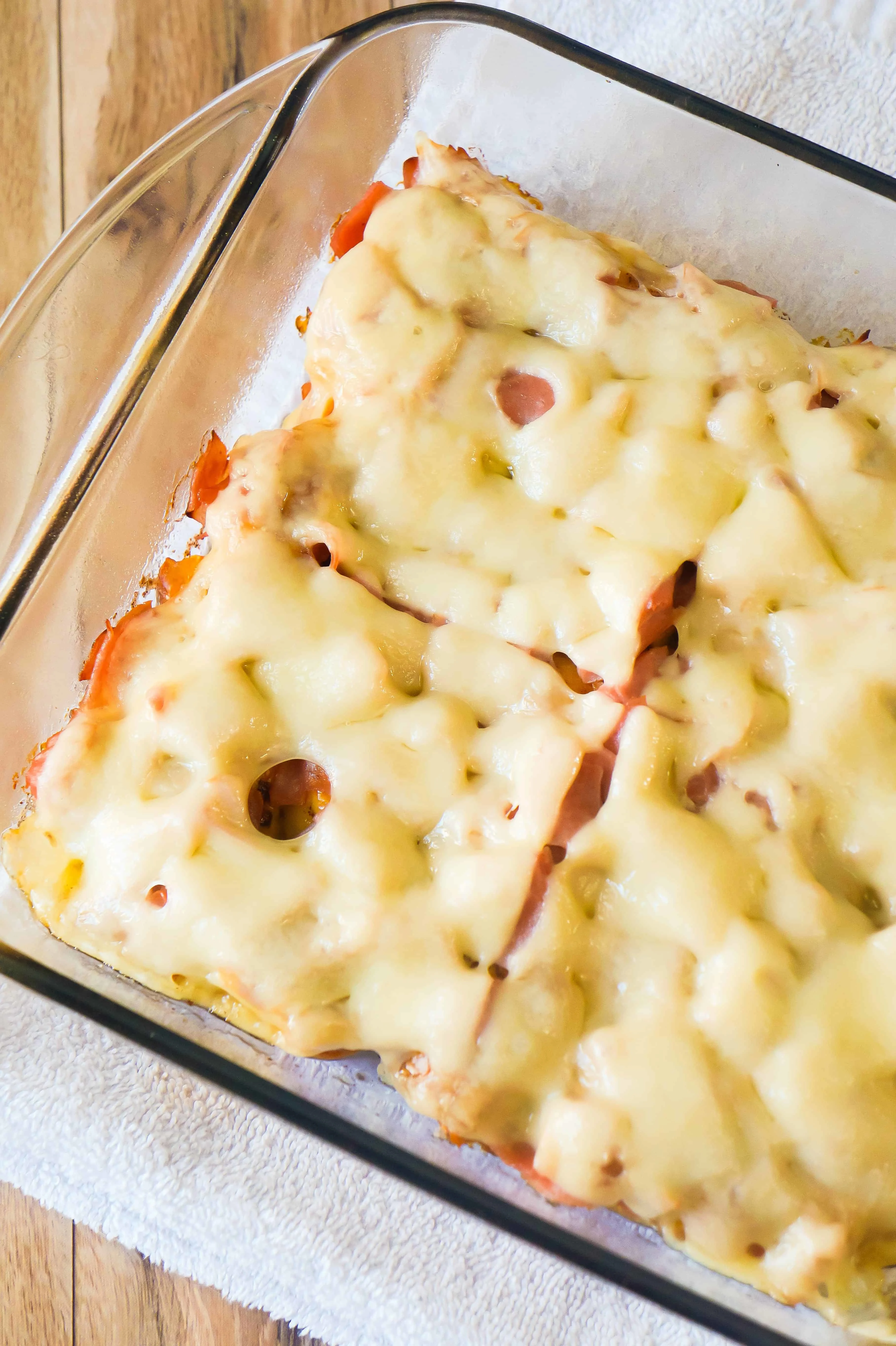 Monte Cristo Breakfast Casserole is an easy breakfast recipe with ham and Swiss cheese.