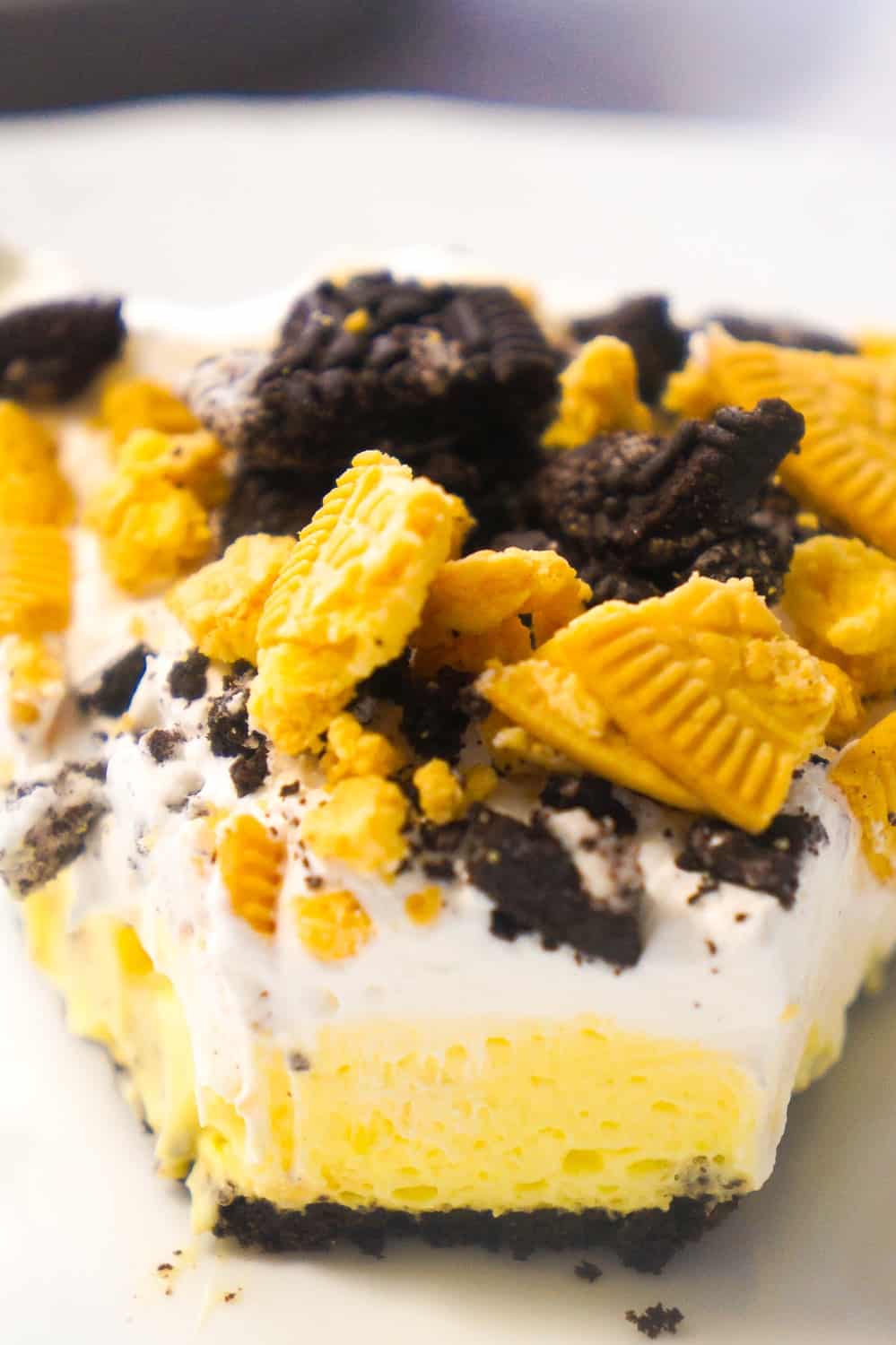 No Bake Lemon Oreo Pie is an easy dessert recipe perfect for summer. A store bought Oreo cookie crust is filled with instant lemon pudding and Cool Whip and topped with crumbled Oreo cookies.