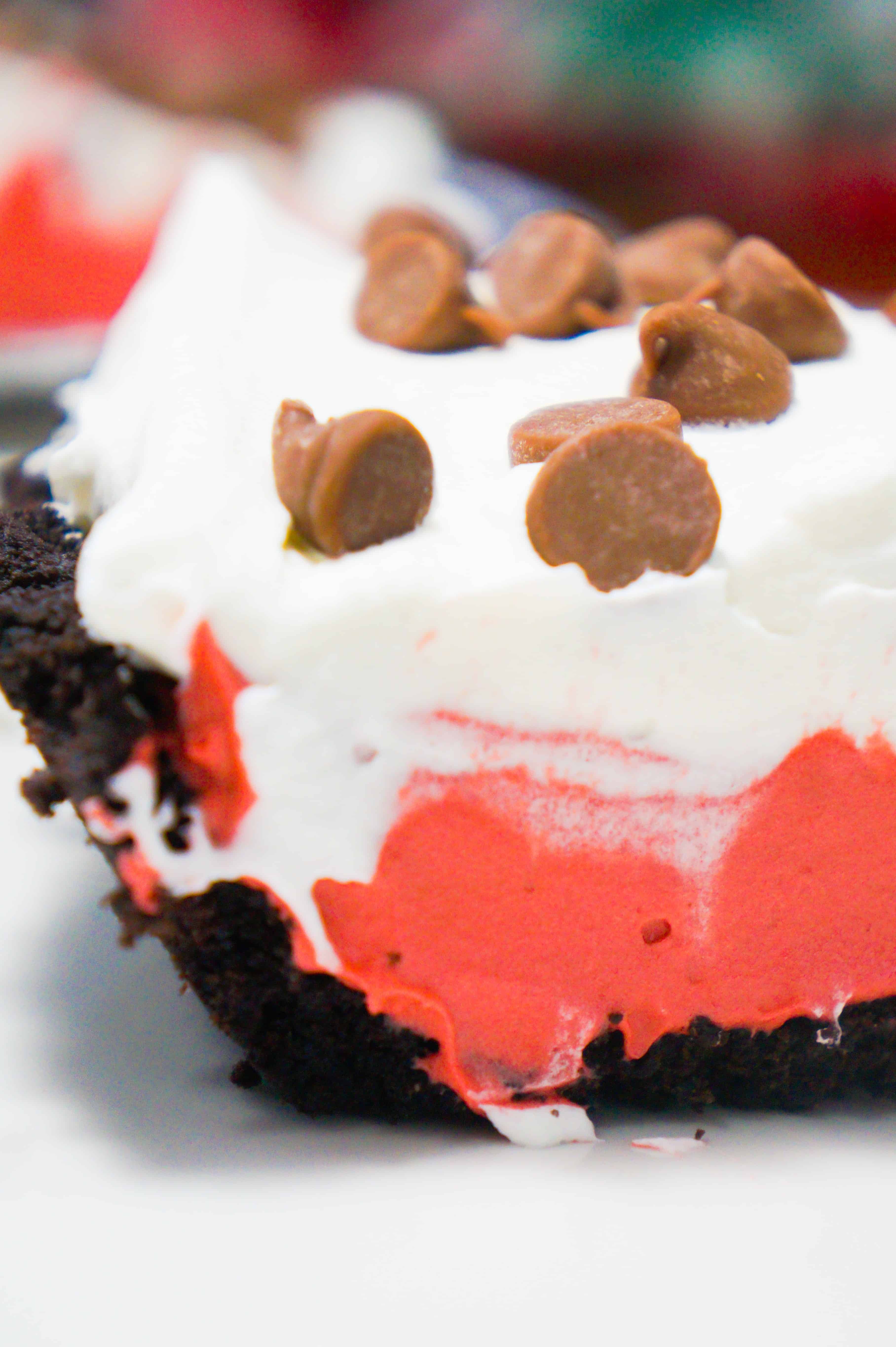 This red velvet pie is an easy no bake dessert recipe using instant pudding mix.